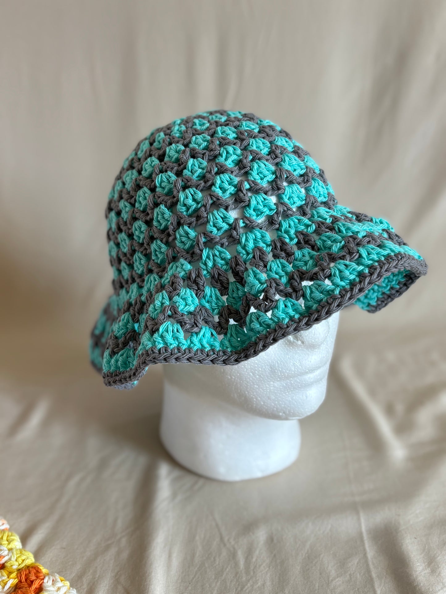 Sea Breeze & Grey Kelp Bucket hat