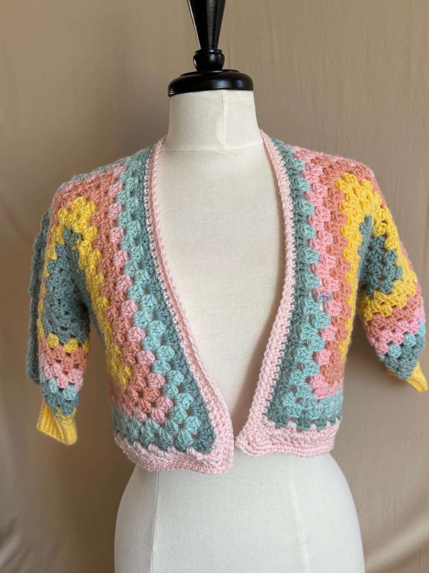 🌸 Pastel Dreams Granny Square Cardigan (X-Size Small)