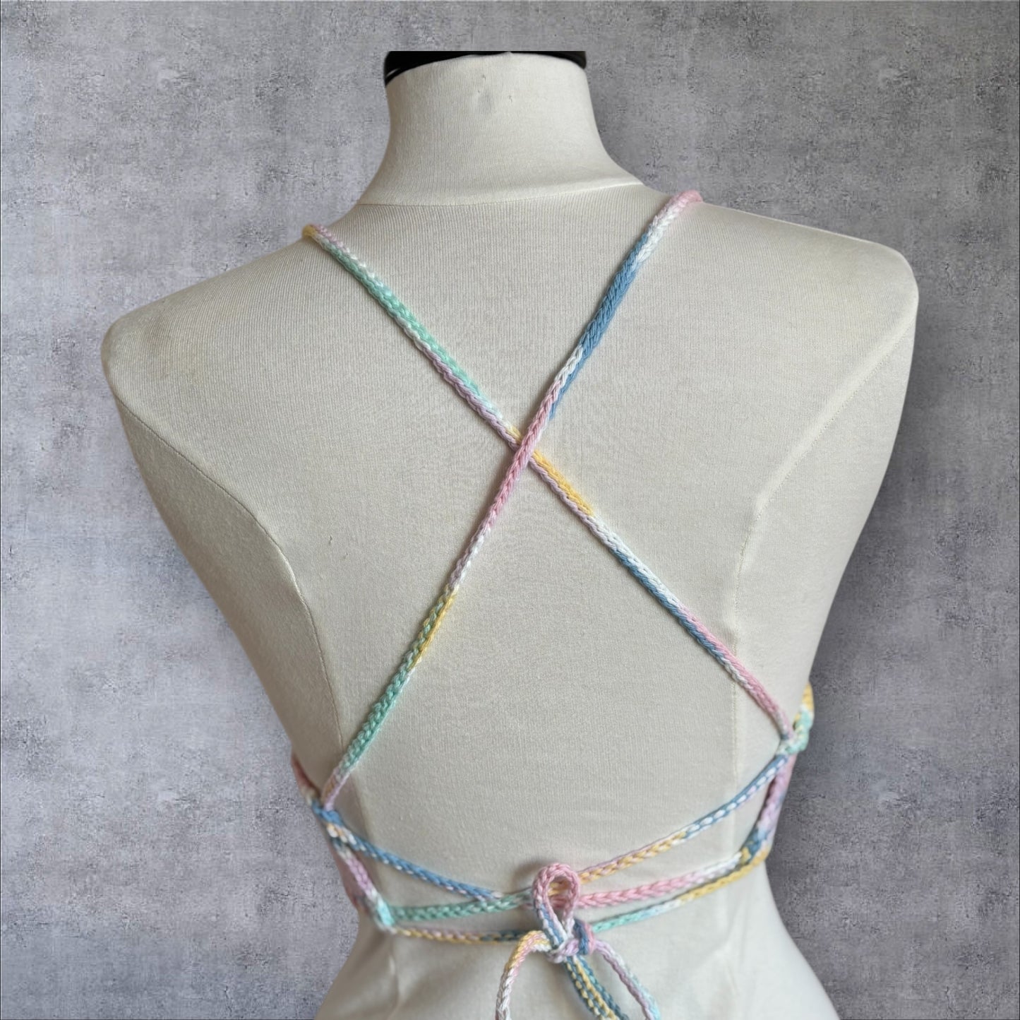 Pretty Pastels Lilly Top - Medium